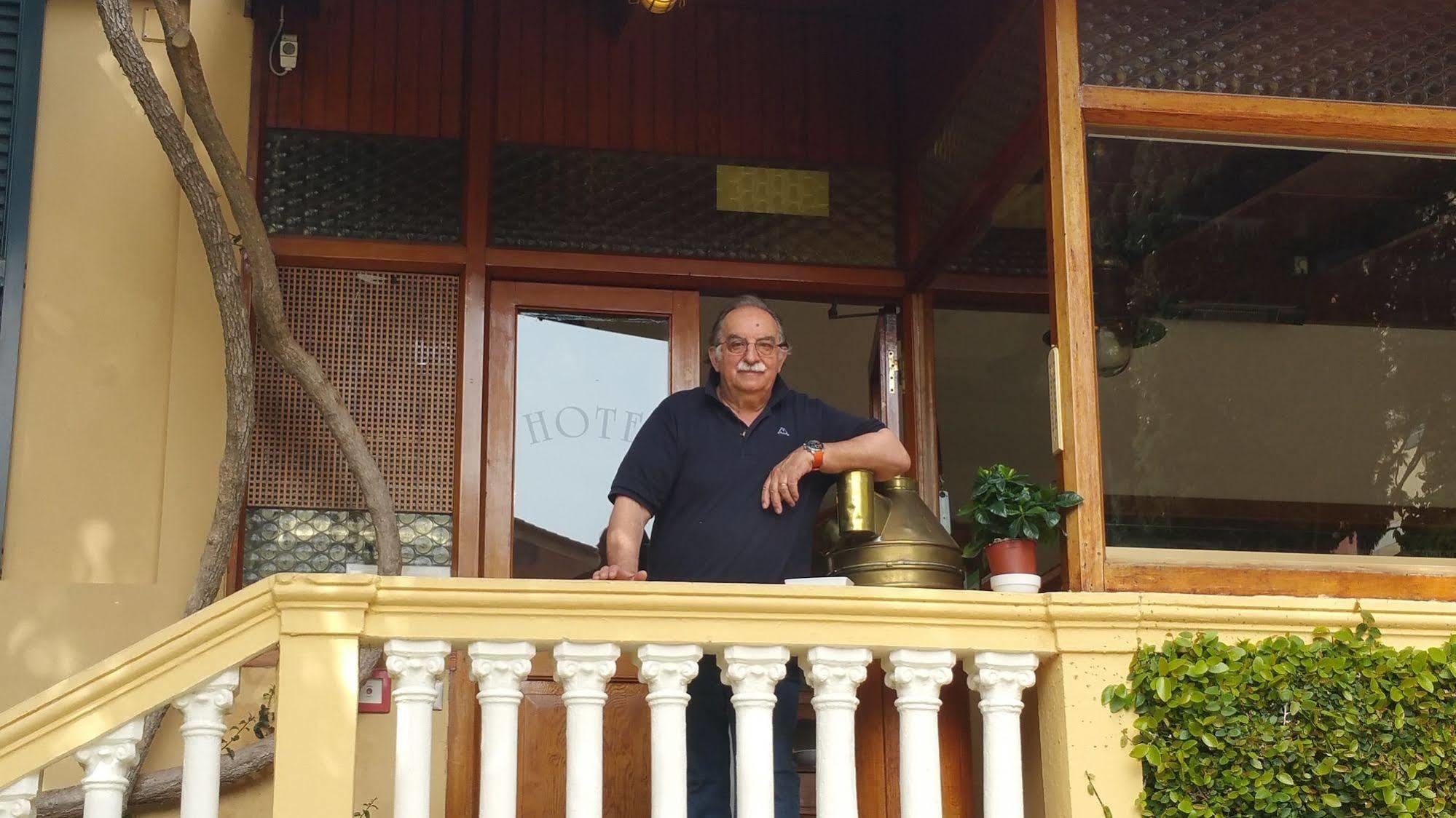 Eden Hotel